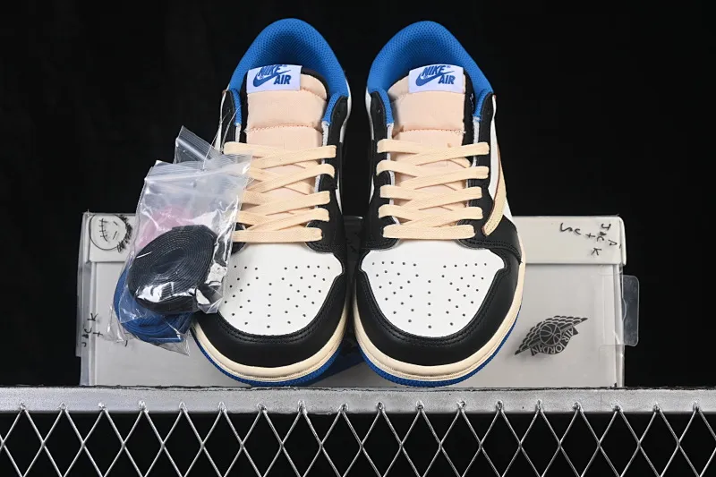 All categories Air Jordan Jordan series basketball shoes Air Jordan 1 Low ZG version Travis Scott x Air Jordan 1 Low OG AJ1 Joe 1 undercut low top full head layer DM7866-140